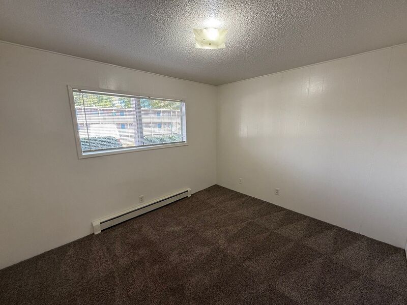 $1,150 First 3 Months, SW Dallas 2 Bed 1 Bath 1st Floor Apartment, W/S/G Paid, AVAILABLE NOW! property image