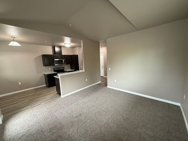 $1,190 First 3 Months, Just Listed in NE Salem! Enjoy comfortable living in this Newer Community, AVAILABLE NOW! property image