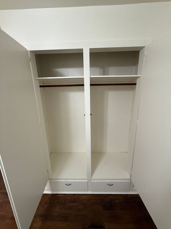 SE Salem 1 Bed, 1 Bath, in a 8-plex, AVAILABLE NOW! property image