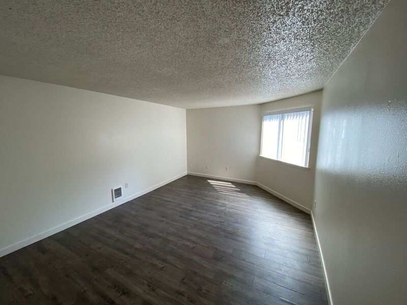 $1,145 First 3 Months, NW Salem 2 Bed, 1 Bath, 2nd Floor Apartment, Pet Friendly, AVAILABLE NOW! property image