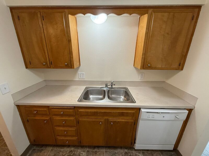 $1,195 First 3 Months, NW Salem, 1 Bed, 1 Bath, 1 Story Cottage, W/S/G Paid, W/D In Unit, AVAILABLE NOW! property image