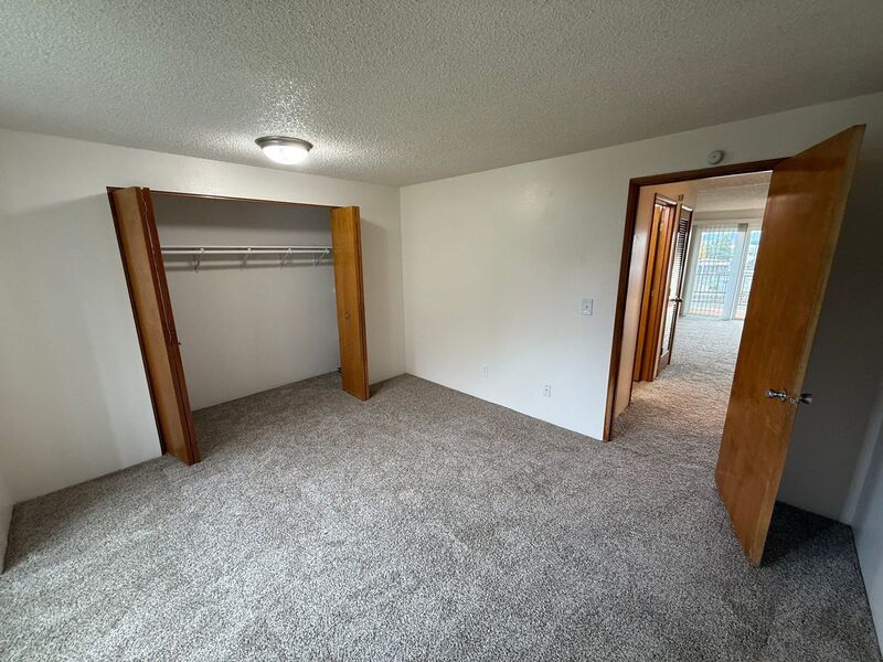 $1,195 First 3 Months, NW Salem, 1 Bed, 1 Bath, 1 Story Cottage, W/S/G Paid, W/D In Unit, AVAILABLE NOW! property image