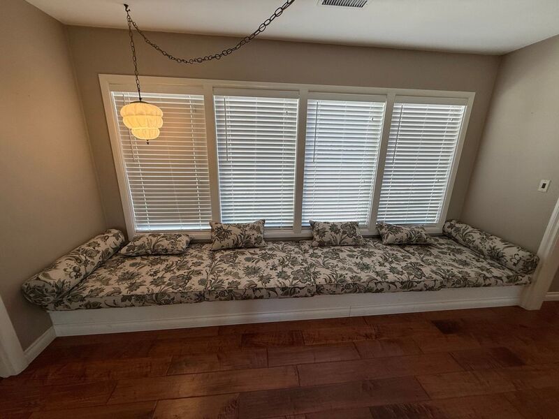 Space & Style in Keizer: Don't Miss This Beautiful 4 Bed + 4 Bonus Rooms, 3 Bath Single Family Home, AVAILABLE NOW! property image