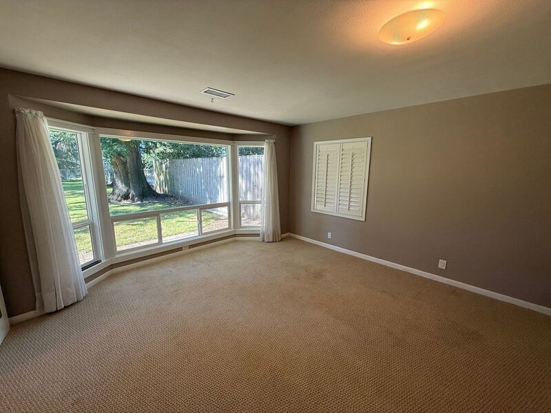 Space & Style in Keizer: Don't Miss This Beautiful 4 Bed + 4 Bonus Rooms, 3 Bath Single Family Home, AVAILABLE NOW! property image