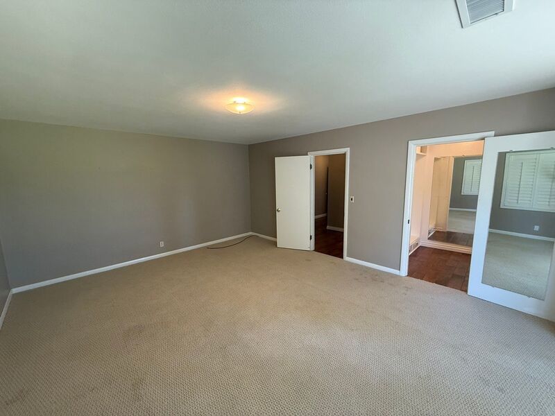 Space & Style in Keizer: Don't Miss This Beautiful 4 Bed + 4 Bonus Rooms, 3 Bath Single Family Home, AVAILABLE NOW! property image