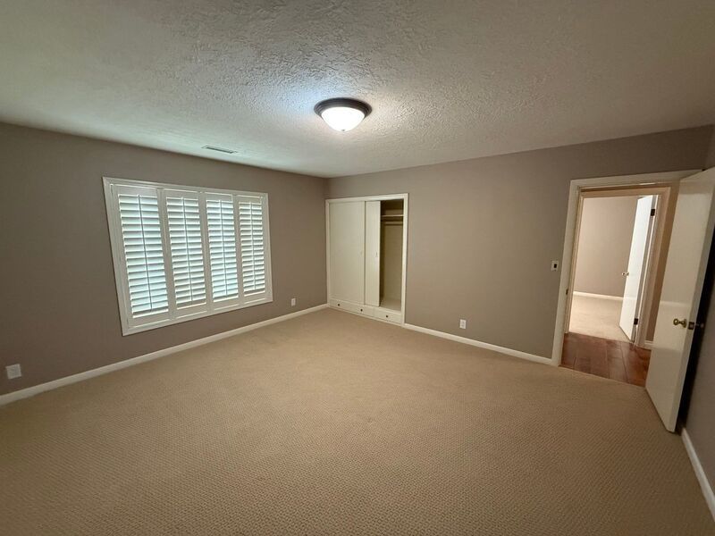 Space & Style in Keizer: Don't Miss This Beautiful 4 Bed + 4 Bonus Rooms, 3 Bath Single Family Home, AVAILABLE NOW! property image