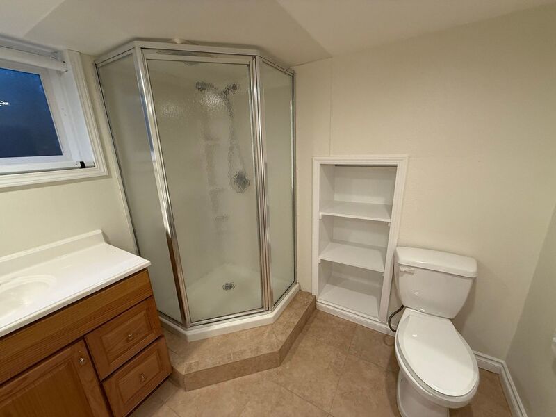 Space & Style in Keizer: Don't Miss This Beautiful 4 Bed + 4 Bonus Rooms, 3 Bath Single Family Home, AVAILABLE NOW! property image