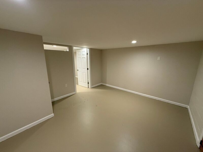 Space & Style in Keizer: Don't Miss This Beautiful 4 Bed + 4 Bonus Rooms, 3 Bath Single Family Home, AVAILABLE NOW! property image