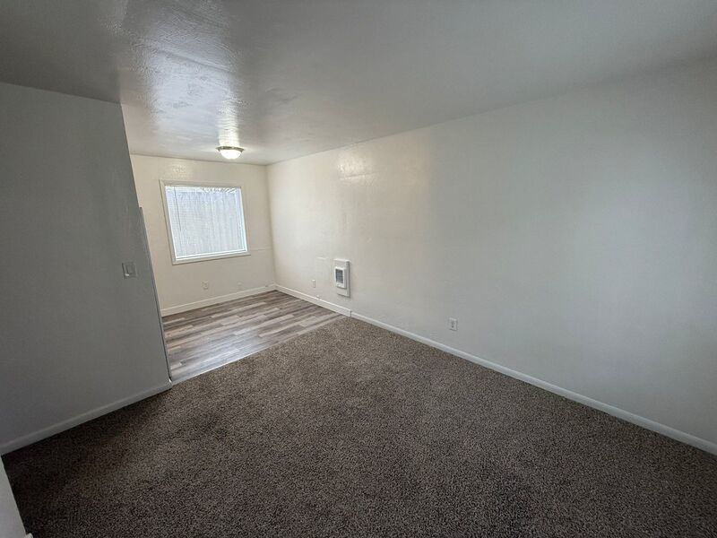$895 First 3 Months, Charming & Convenient! 1 Bed/1 Bath Near DT – Pet Friendly, AVAILABLE NOW! property image
