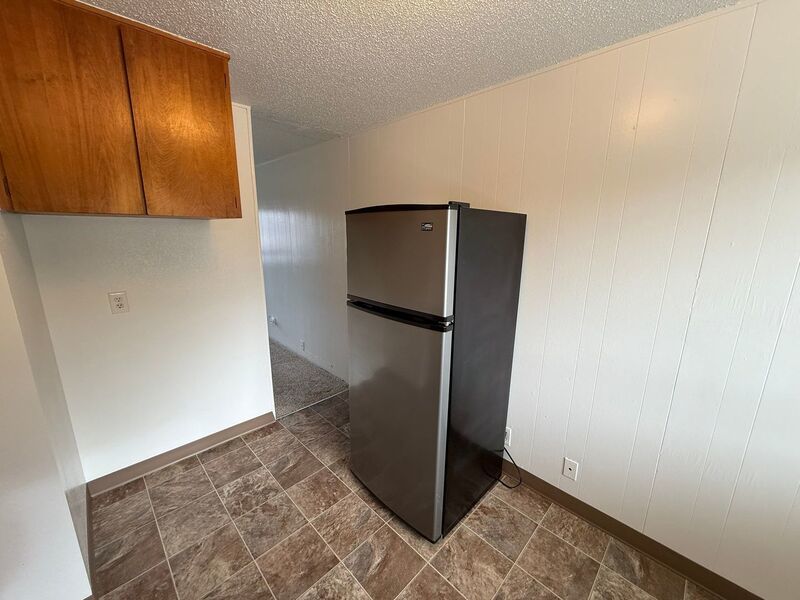 $1145 First 3 Months, SW Dallas 2 Bed, 1 Bath, 2nd Floor Apartment, W/S/G Paid, AVAILABLE NOW! property image