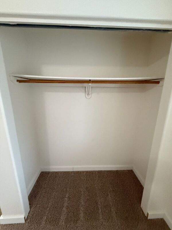 $1,595 First 3 Months, S Salem 3 Bed, 2 Bath, Townhouse, Washer & Dryer Hook-Ups, AVAILABLE NOW! property image