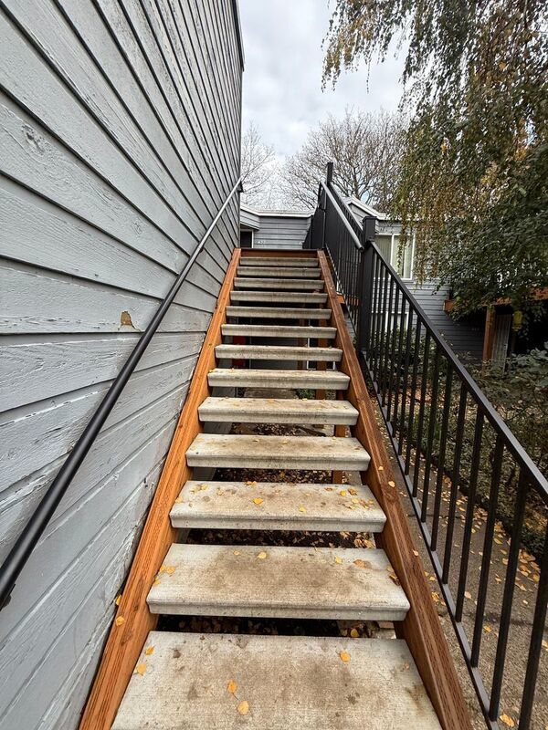 $1,145 First 3 Months, NW Salem 2 Bed, 1 Bath, 2nd Floor Apartment, Pet Friendly, AVAILABLE NOW! property image