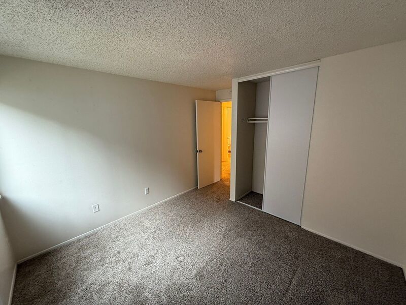 $1,145 First 3 Months, NW Salem 2 Bed, 1 Bath, 2nd Floor Apartment, Pet Friendly, AVAILABLE NOW! property image