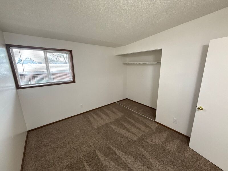 $1075 First 3 Months, SE Salem 2/1 Apartment, Close to Downtown, W/S/G Paid, AVAILABLE NOW! property image