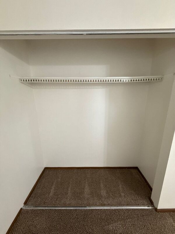 $1075 First 3 Months, SE Salem 2/1 Apartment, Close to Downtown, W/S/G Paid, AVAILABLE NOW! property image