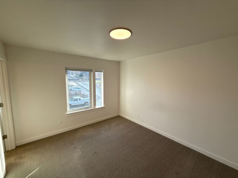 SE SALEM Beautiful 2 Bed, 2.5 Bath, Single Family Home, AVAILABLE NOW! property image