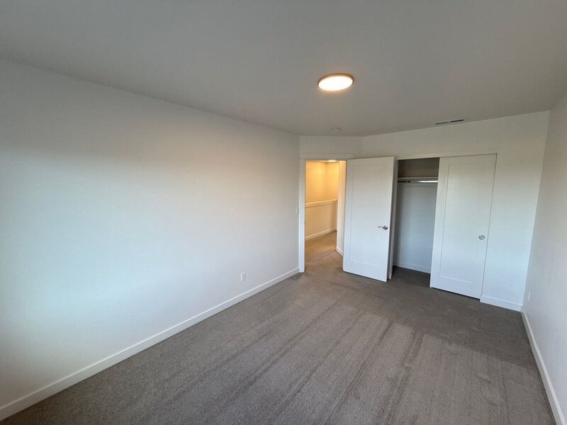 SE SALEM Beautiful 2 Bed, 2.5 Bath, Single Family Home, AVAILABLE NOW! property image