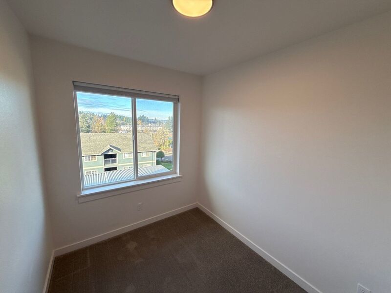 SE SALEM Beautiful 2 Bed, 2.5 Bath, Single Family Home, AVAILABLE NOW! property image