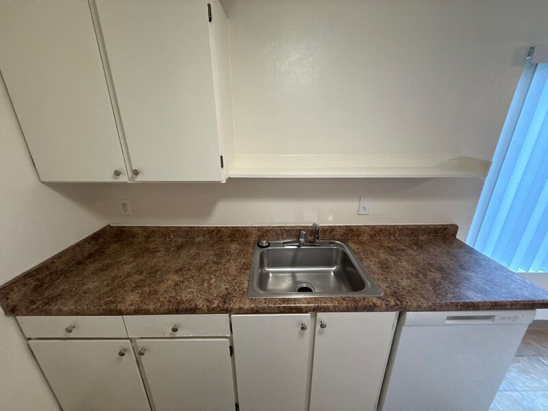 $995 First 3 Months, NW Salem, 1 Bed, 1 Bath, 1st Floor Apartment, Pet Friendly, AVAILABLE NOW! property image