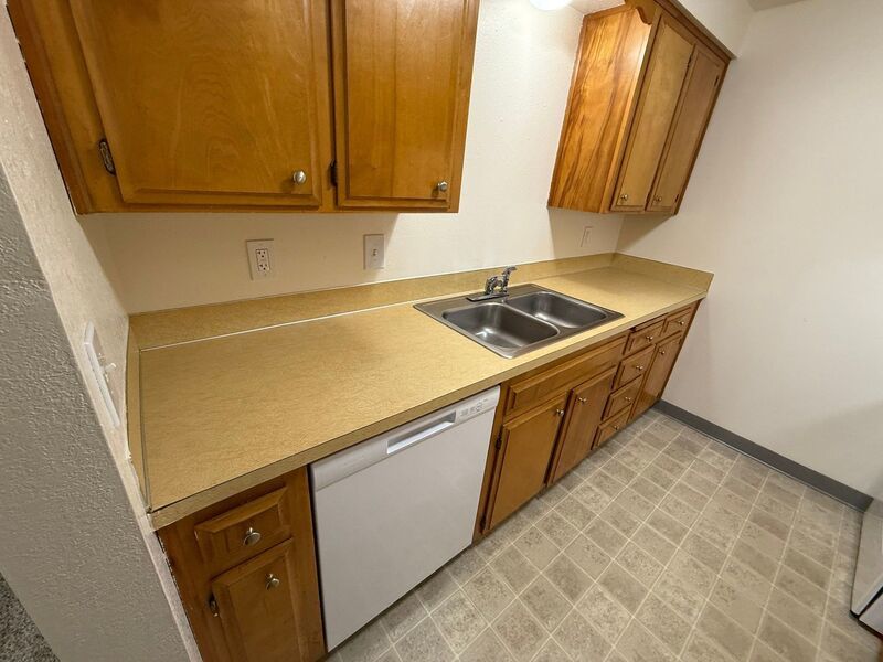 NW Salem 1 Bed, 1 Bath, 1st Floor Apartment, W/S/G Paid, COMING SOON! property image