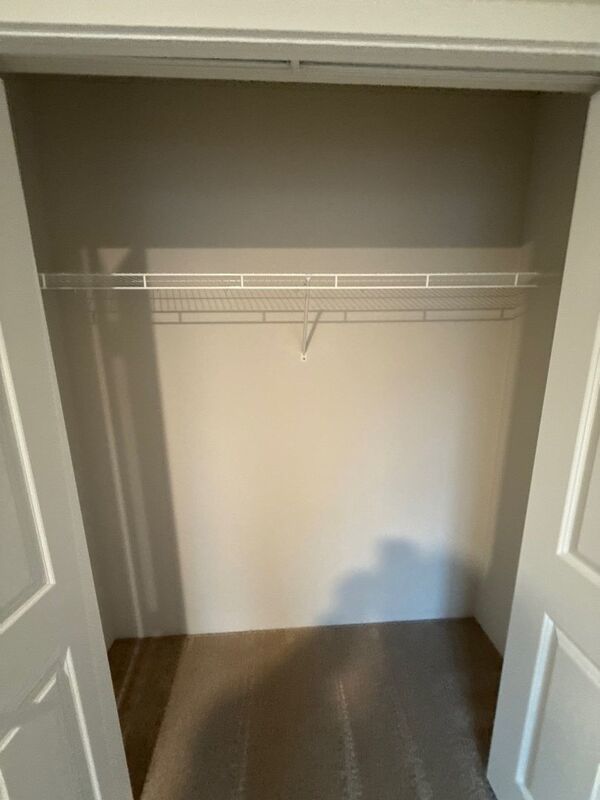 NE Salem, Beautiful Single Family Home 3 Bed + Bonus Room, 2.5 Bath, AVAILABLE NOW! property image