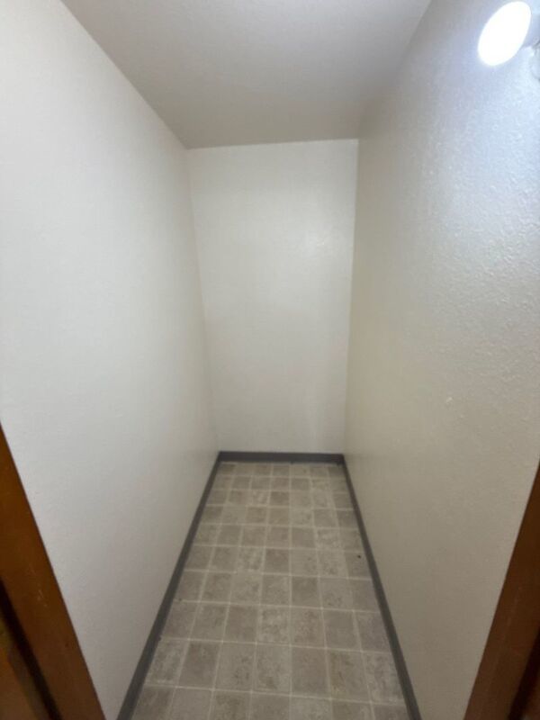 $1,125 First 3 Months, NW Salem 1 Bed, 1 Bath, 1st Floor Apartment, W/S/G Paid, AVAILABLE NOW! property image