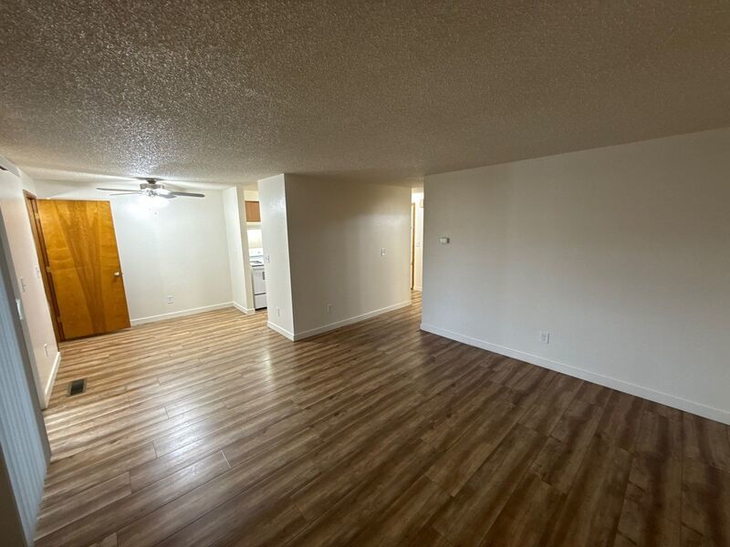 $1,195 First 3 Months, NW Salem 1 Bed, 1 Bath, Cottage, W/S/G Paid, W/D In Unit, AVAILABLE NOW! property image