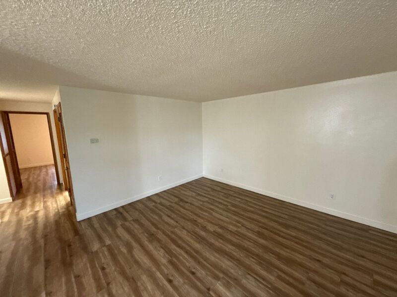 $1,195 First 3 Months, NW Salem 1 Bed, 1 Bath, Cottage, W/S/G Paid, W/D In Unit, AVAILABLE NOW! property image