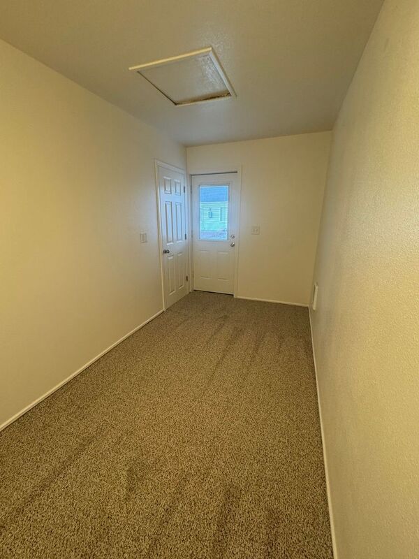 $945 First 3 Months, SE Salem, 2 Bed 1 Bath, Apartment Complex, AVAILABLE NOW! property image