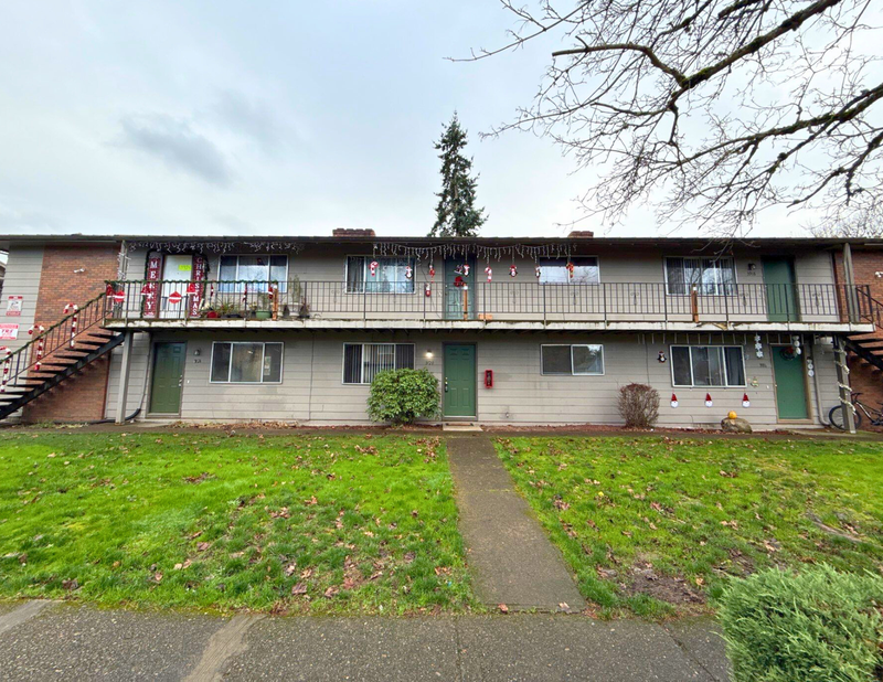 $1095 First 3 Months, Spacious, NE Salem, 2 Bed, 1 Bath, 1st Floor Apartment, AVAILABLE NOW! property image