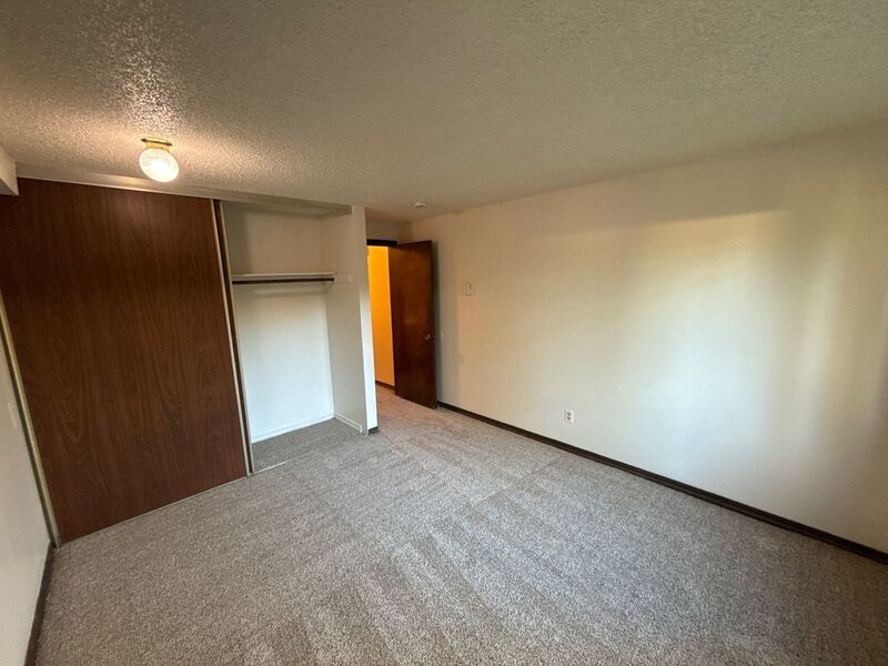 $1,095 First 3 Months, SE Salem 2 Bed 1 Bath, 1st Floor Apartment, Pet's are Welcome, AVAILABLE NOW! property image