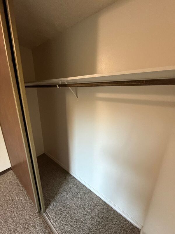 $1,095 First 3 Months, SE Salem 2 Bed 1 Bath, 1st Floor Apartment, Pet's are Welcome, AVAILABLE NOW! property image