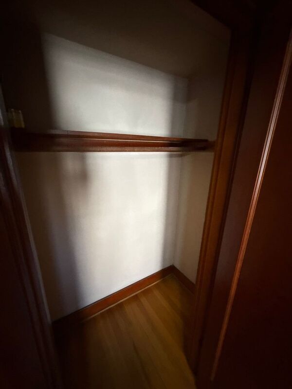 Beautiful NE Salem, 1 Bed, 1 Bath, 2nd Floor Duplex, AVAILABLE NOW! property image