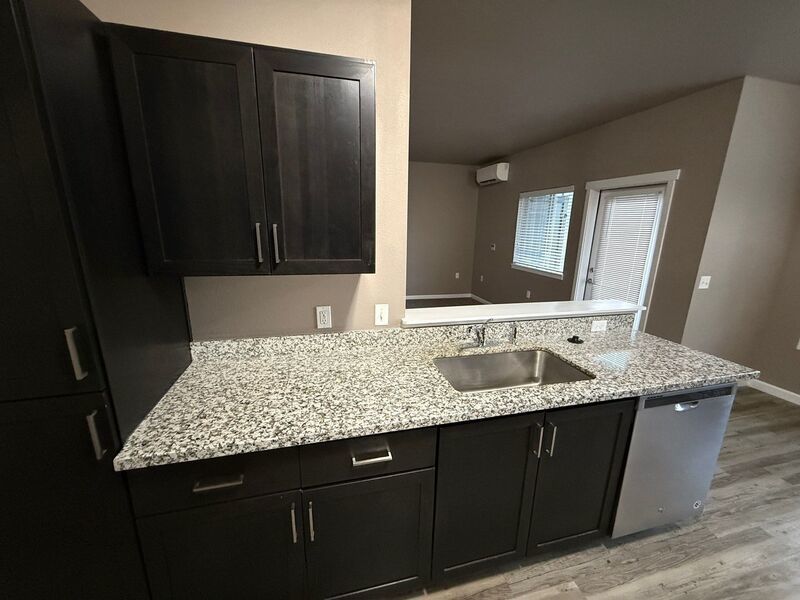 NE Salem, Newer Community 2 Bed, 2 Bath, 1st Floor Unit, deck, and AC!, COMING SOON! property image