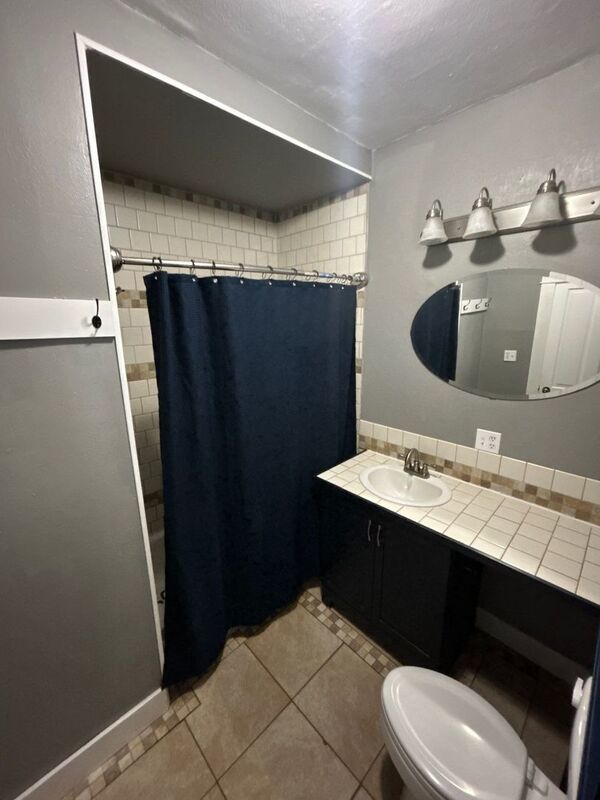 NW Salem, 3 Bedroom, 1 Bath, Single Family Home Washer/Dryer Included, AVAILABLE NOW! property image