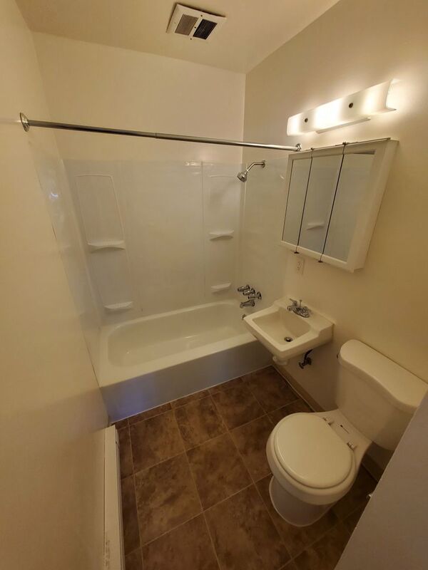 SW Dallas 2 Bed 1 Bath Apartment, W/S/G Paid, COMING SOON! property image