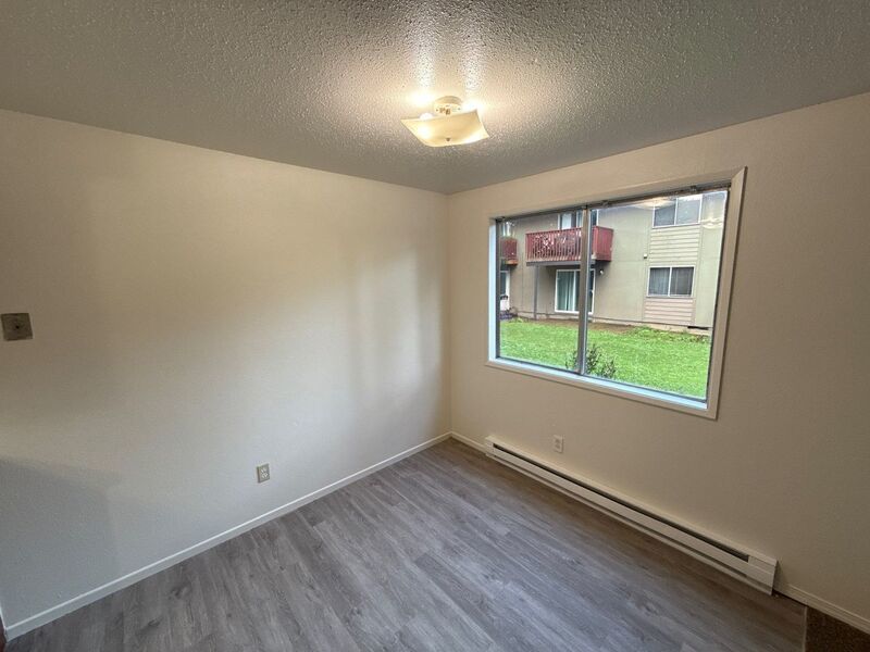 $1,095 First 3 Months, NE Salem, 2 Bed, 1 Bath, 1st Floor Apartment, AVAILABLE NOW! property image