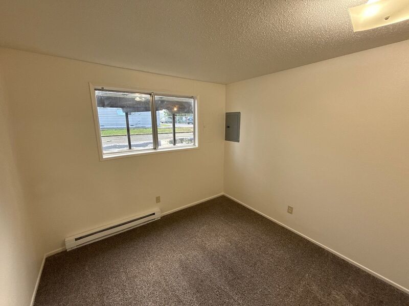 $1,095 First 3 Months, NE Salem, 2 Bed, 1 Bath, 1st Floor Apartment, AVAILABLE NOW! property image