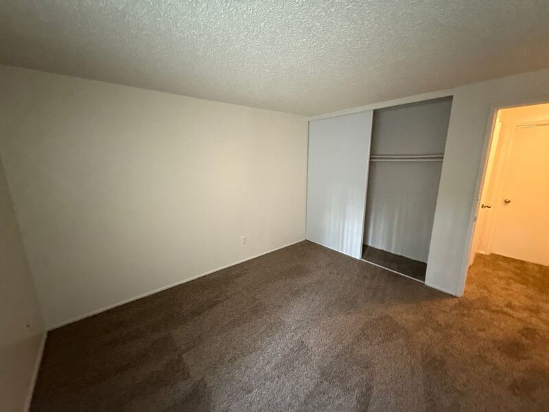 $1,145 First 3 Months, NW Salem, 2 Bed, 1 Bath, Spacious 2nd Floor Apartment, Pets are Welcome, AVAILALBE NOW! property image