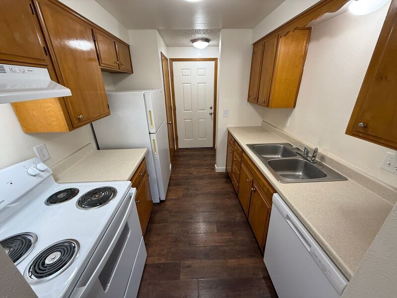 $1,195 First 3 Months, NW Salem 1 Bed, 1 Bath, Cottage, W/S/G Paid, W/D In Unit, COMING SOON! property image