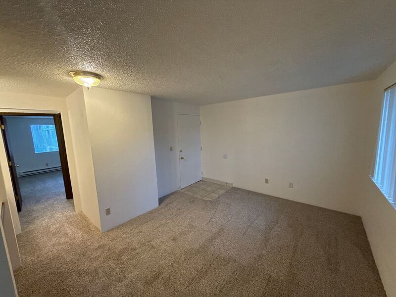 NW Corvallis 2 Bed, 1 Bath, 2nd Floor, AVAILABLE NOW! property image
