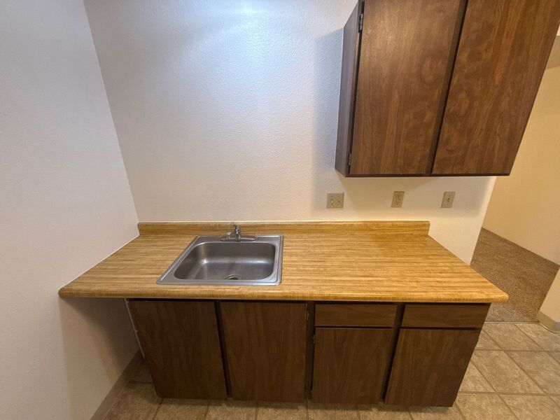 NW Corvallis 2 Bed, 1 Bath, 2nd Floor, AVAILABLE NOW! property image