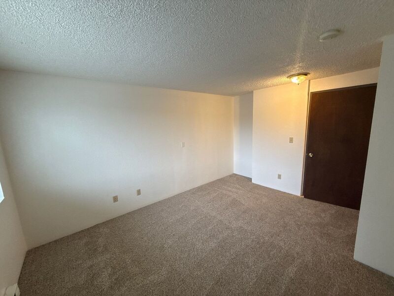 NW Corvallis 2 Bed, 1 Bath, 2nd Floor, AVAILABLE NOW! property image
