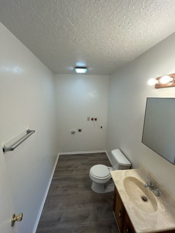 Pacific City, 2 Story, 2 Bedroom, 1.5 Bath with Loft/Bonus Room, AVAILABLE NOW! property image