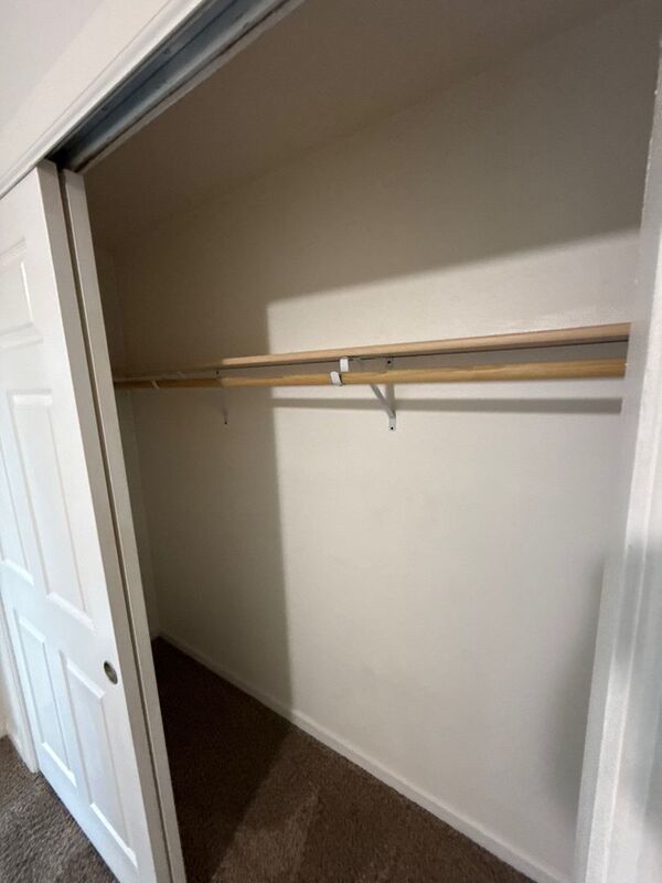 SW Albany, 1 Bed, 1 Bath, Spacious 1st Floor Apartment, Flat Fee for W/S/G, AVAILABLE NOW! property image