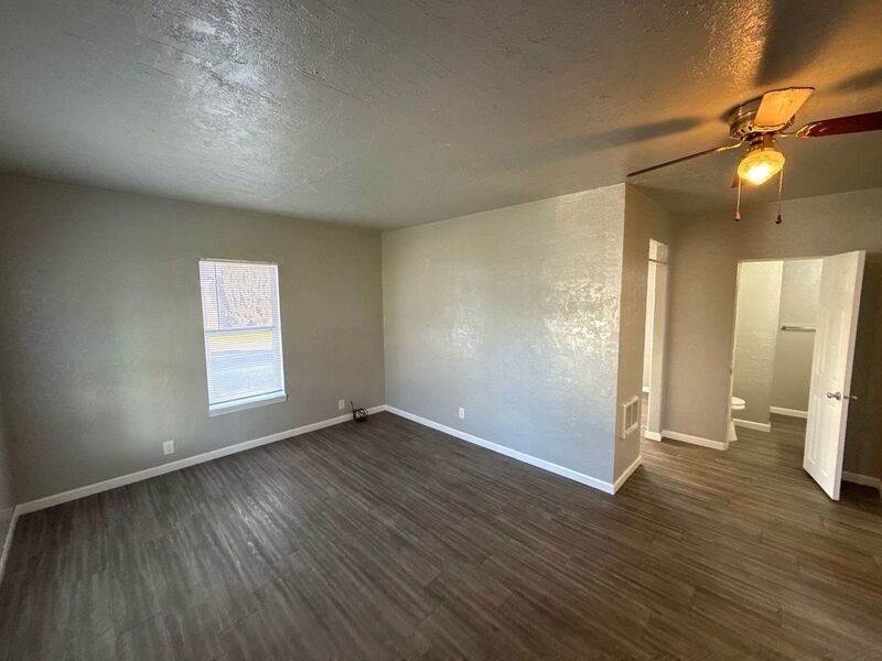 Sweet Home 1 Bed, 1 Bath, Apartment, AVAILABLE NOW! property image