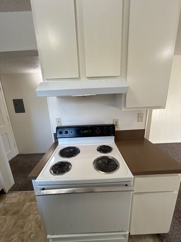 $975 First 3 Months, SW Dallas Very Spacious 1 Bed 1 Bath Apartment, with Massive Covered Patio, W/S/G Paid, AVAILABLE NOW! property image