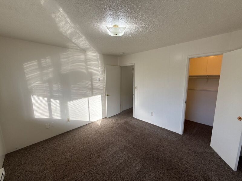 $975 First 3 Months, SW Dallas Very Spacious 1 Bed 1 Bath Apartment, with Massive Covered Patio, W/S/G Paid, AVAILABLE NOW! property image