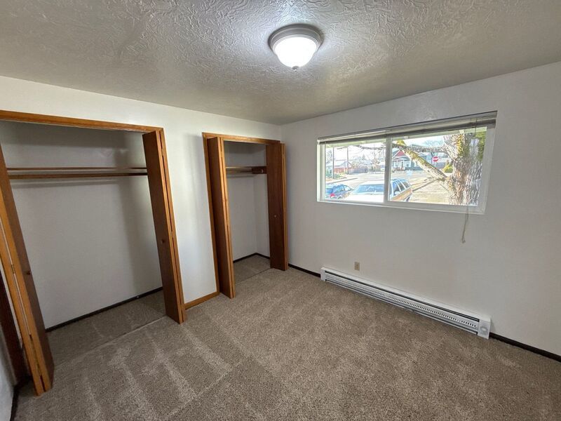 SE Dallas, Single Story Complex, 2 Bed, 1 Bath, Apartment, Pet Friendly, AVAILABLE NOW! property image