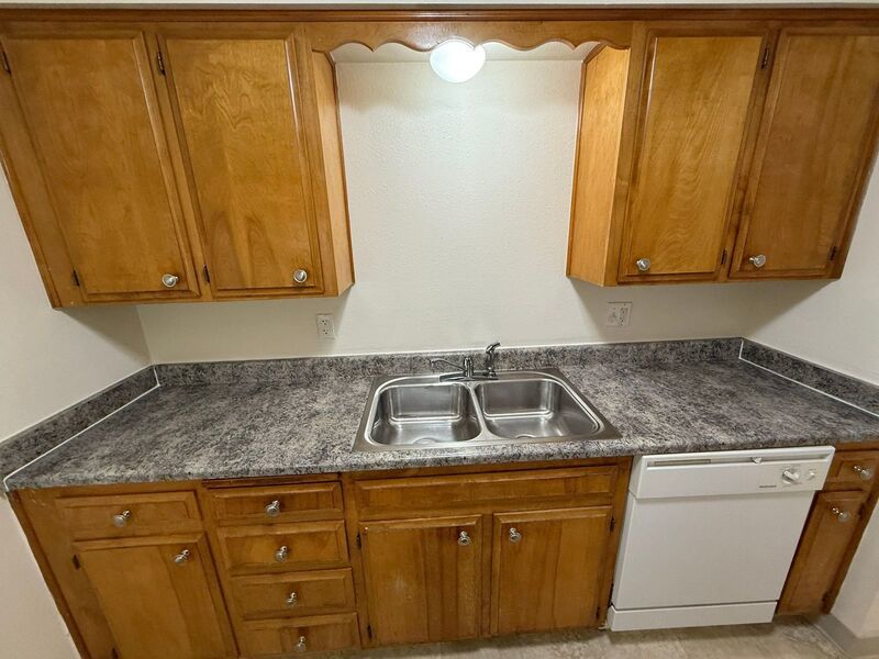 NW Salem, 1 Bed, 1 Bath, 1st Floor Apartment, W/S/G Paid, COMING SOON! property image